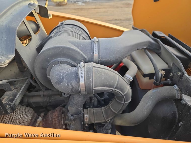 image for item ET5424 2018 Case 570N EP landscape tractor