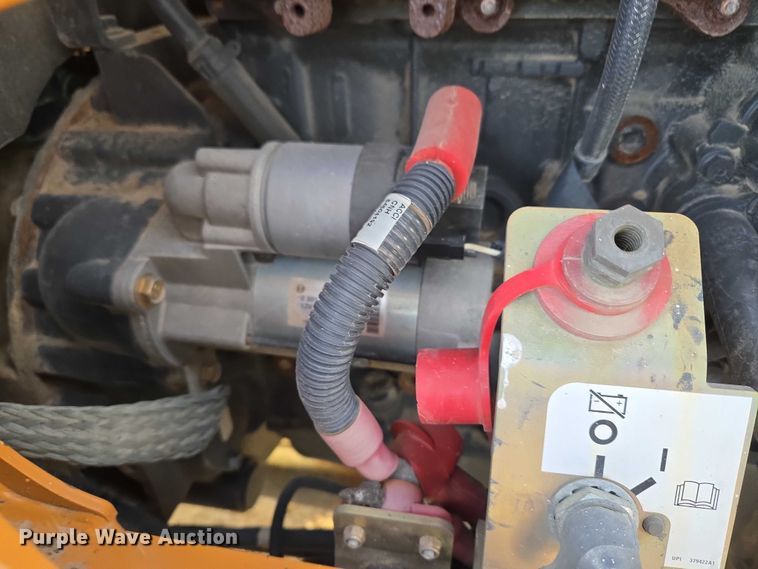 image for item ET5424 2018 Case 570N EP landscape tractor