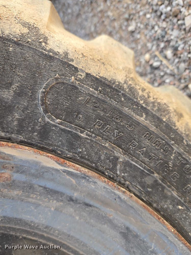 image for item ET5424 2018 Case 570N EP landscape tractor