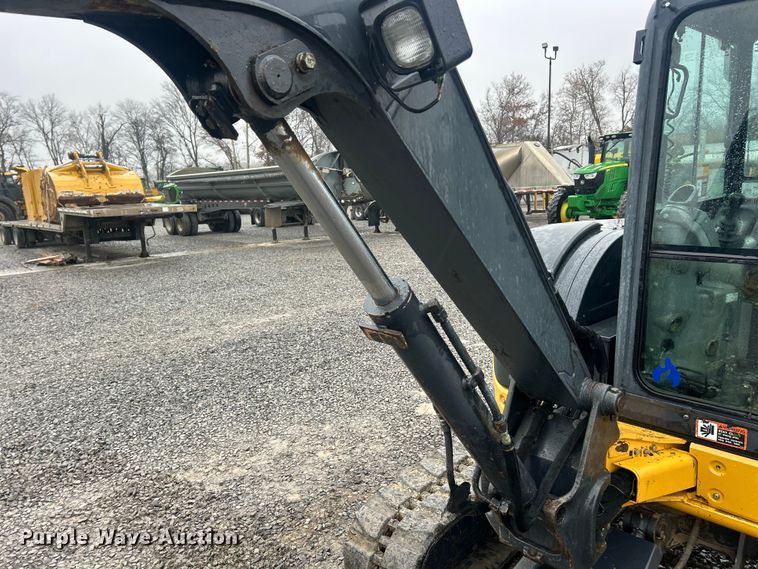 image for item ET6676 2018 John Deere 50G mini excavator