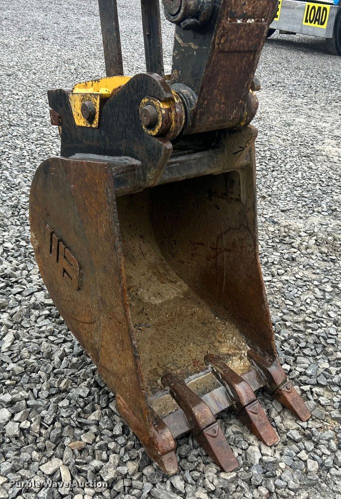 image for item ET6676 2018 John Deere 50G mini excavator