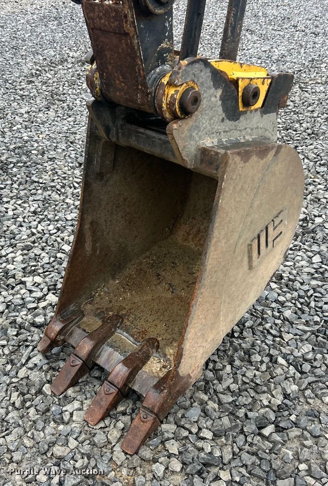 image for item ET6676 2018 John Deere 50G mini excavator