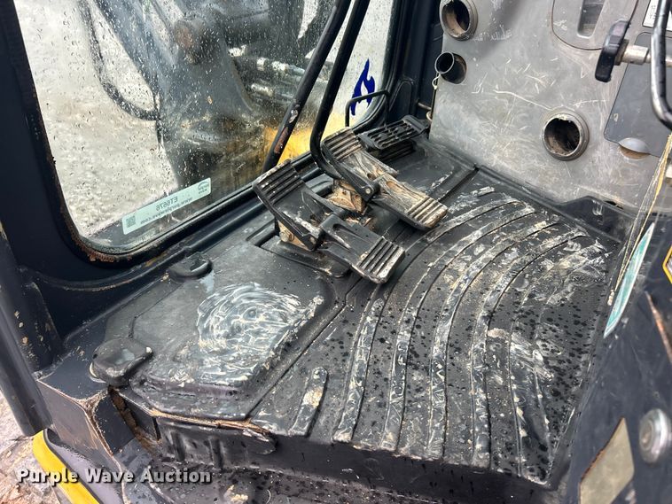 image for item ET6676 2018 John Deere 50G mini excavator