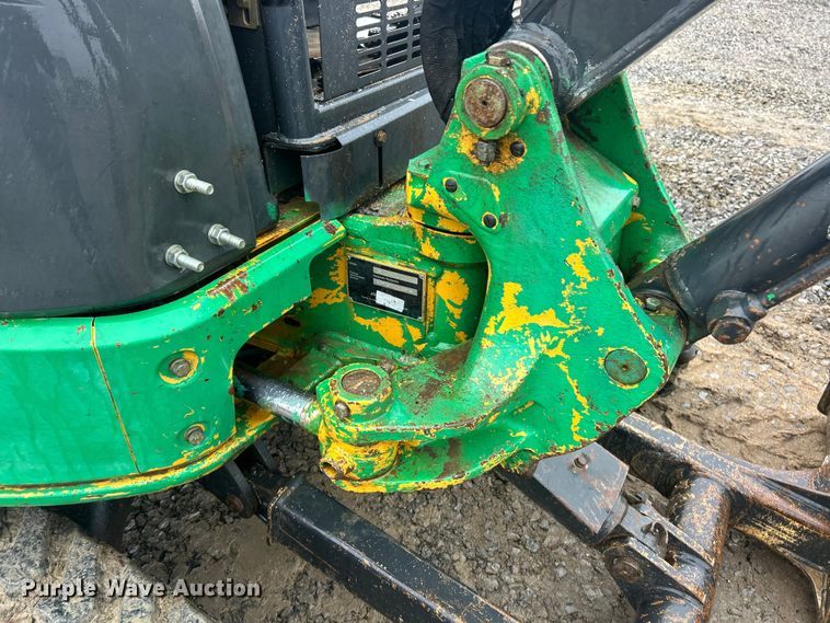 image for item ET6677 2013 John Deere 35D mini excavator