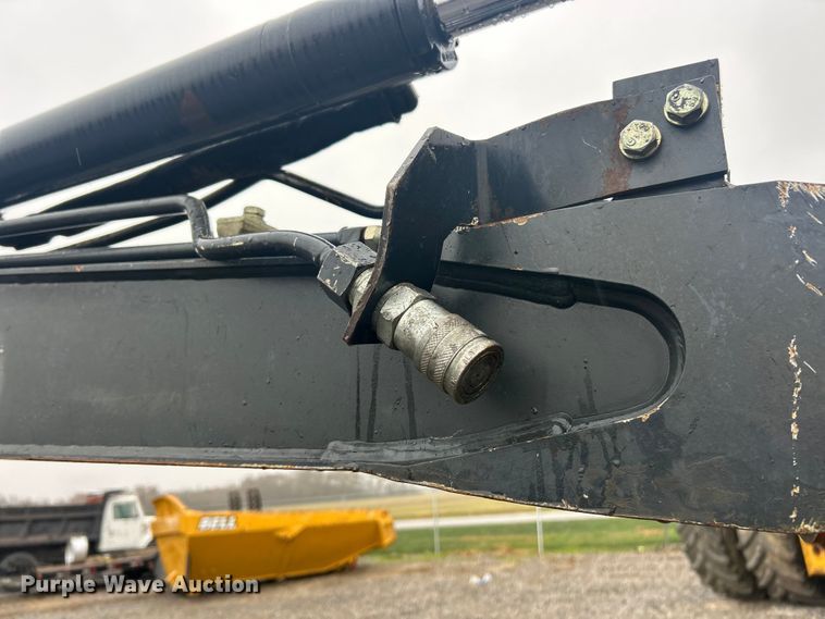 image for item ET6677 2013 John Deere 35D mini excavator