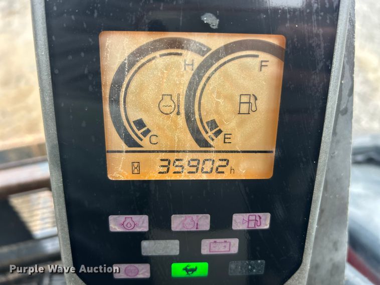 image for item ET6677 2013 John Deere 35D mini excavator