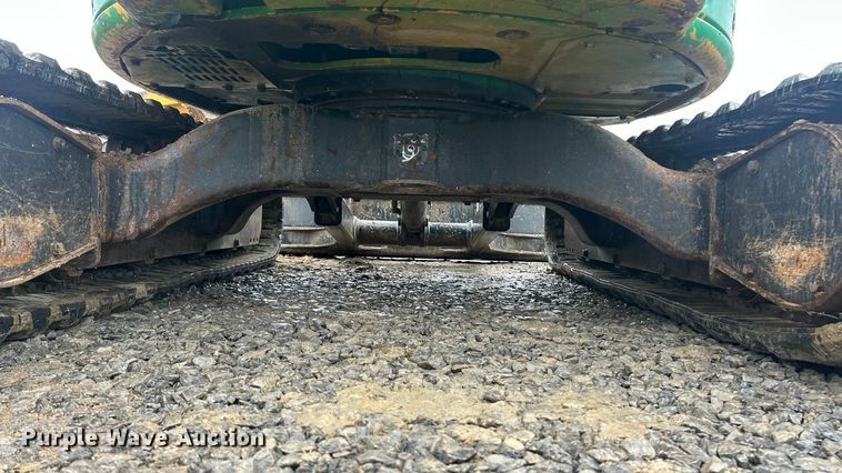 image for item ET6677 2013 John Deere 35D mini excavator