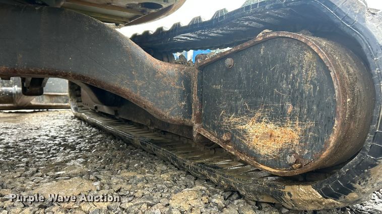 image for item ET6677 2013 John Deere 35D mini excavator