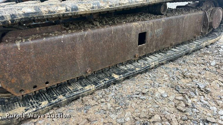 image for item ET6677 2013 John Deere 35D mini excavator