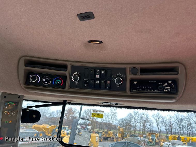 image for item ET6679 2017 Case IH Steiger 580 4WD tractor