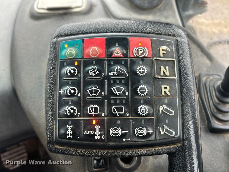 image for item ET6680 2015 John Deere 410E articulated haul truck