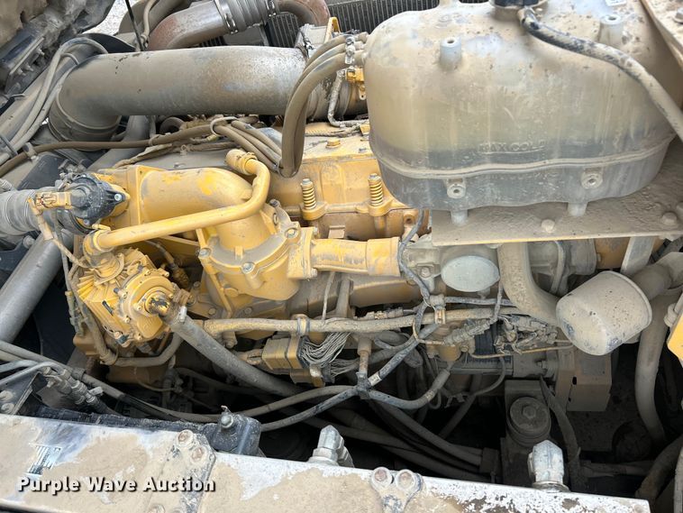 image for item ET6680 2015 John Deere 410E articulated haul truck