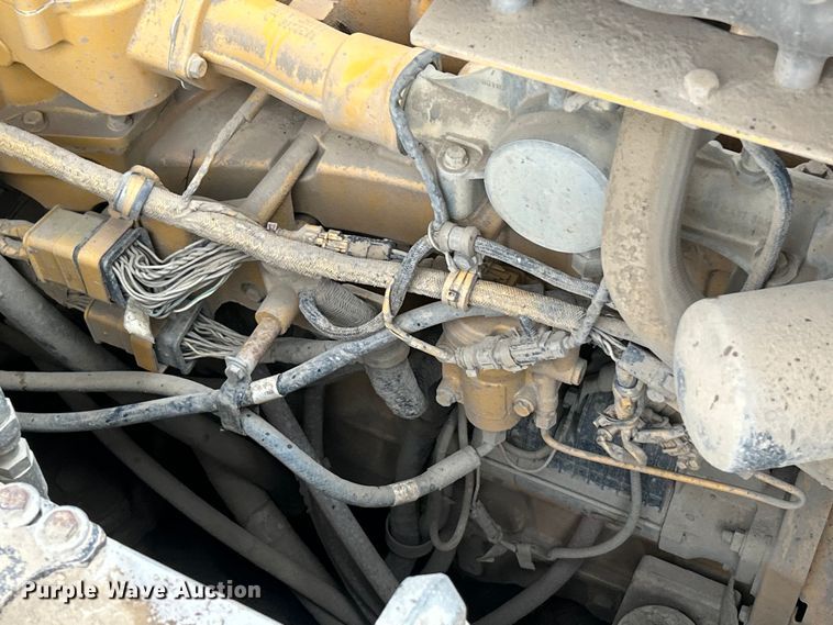 image for item ET6680 2015 John Deere 410E articulated haul truck