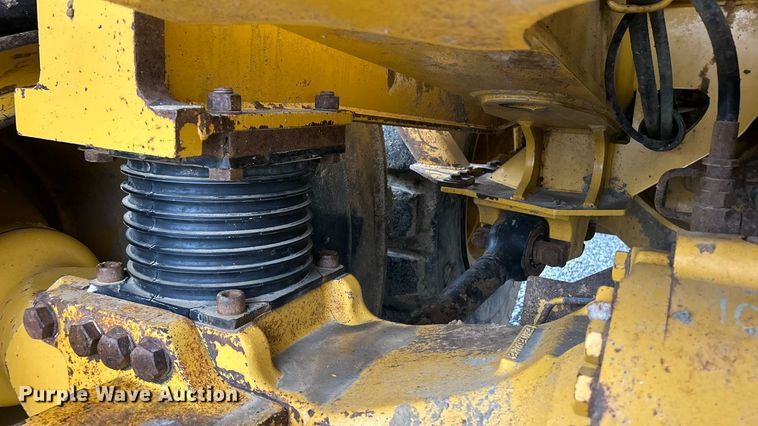 image for item ET6680 2015 John Deere 410E articulated haul truck