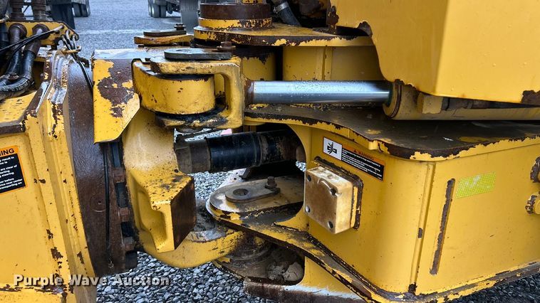 image for item ET6680 2015 John Deere 410E articulated haul truck