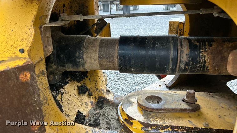 image for item ET6680 2015 John Deere 410E articulated haul truck