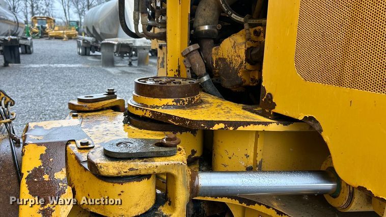 image for item ET6680 2015 John Deere 410E articulated haul truck