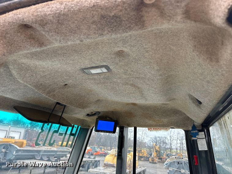 image for item ET6682 2015 John Deere 410E articulated haul truck