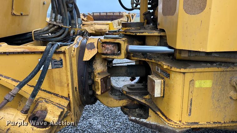 image for item ET6682 2015 John Deere 410E articulated haul truck