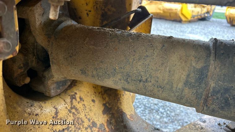 image for item ET6682 2015 John Deere 410E articulated haul truck