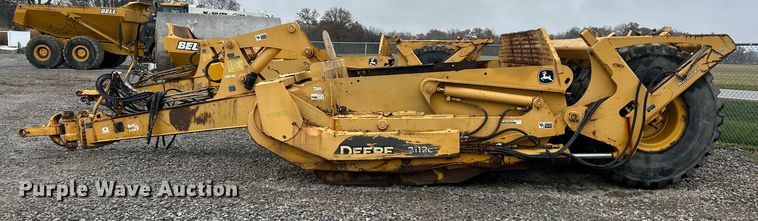 image for item ET6684 2012 John Deere 2112C scraper