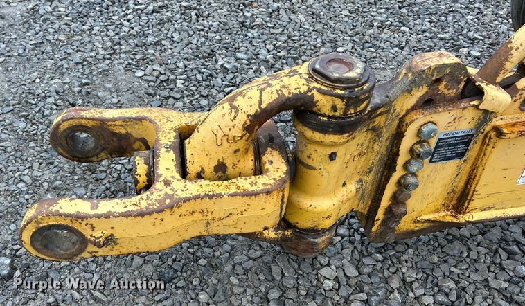 image for item ET6684 2012 John Deere 2112C scraper