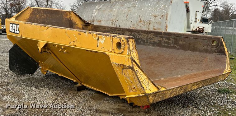 image for item ET6686 Bell haul truck dump bed