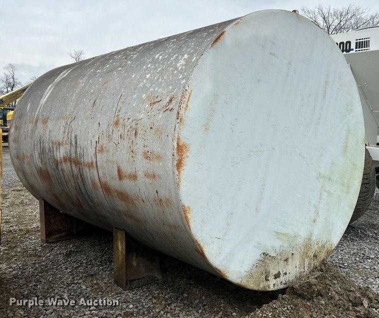 image for item ET6687 Fuel tank