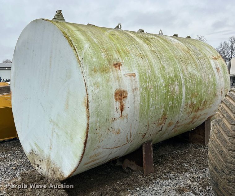 image for item ET6687 Fuel tank