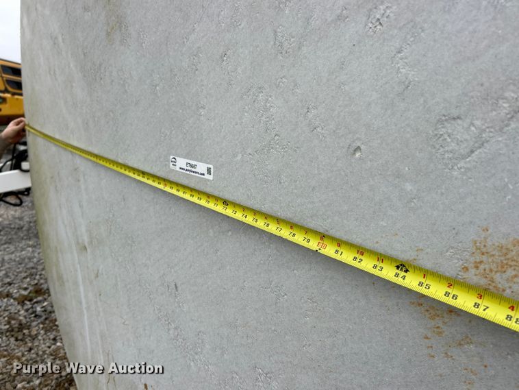 image for item ET6687 Fuel tank