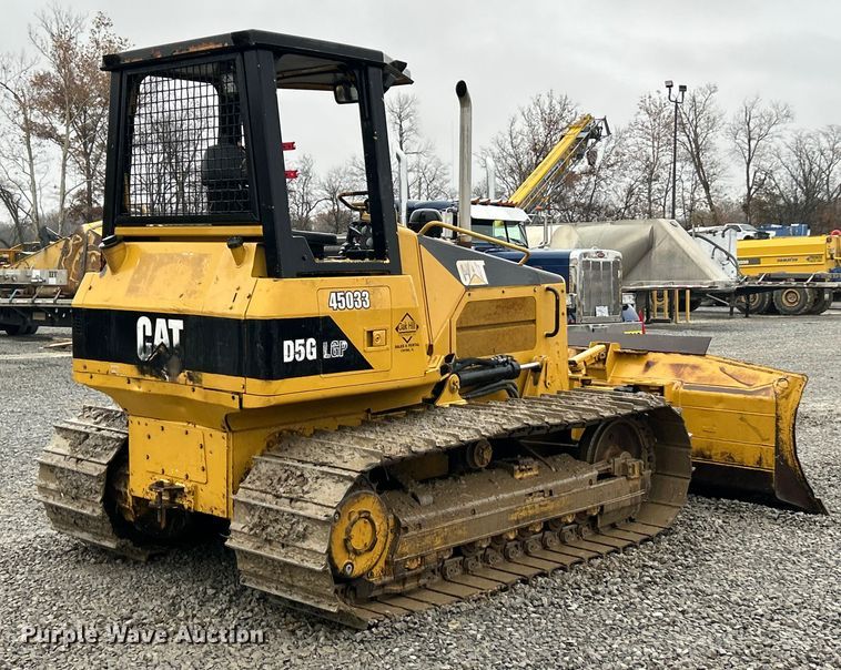 TOPADOR FRONTAL 2005 CATERPILLAR D5GLGP