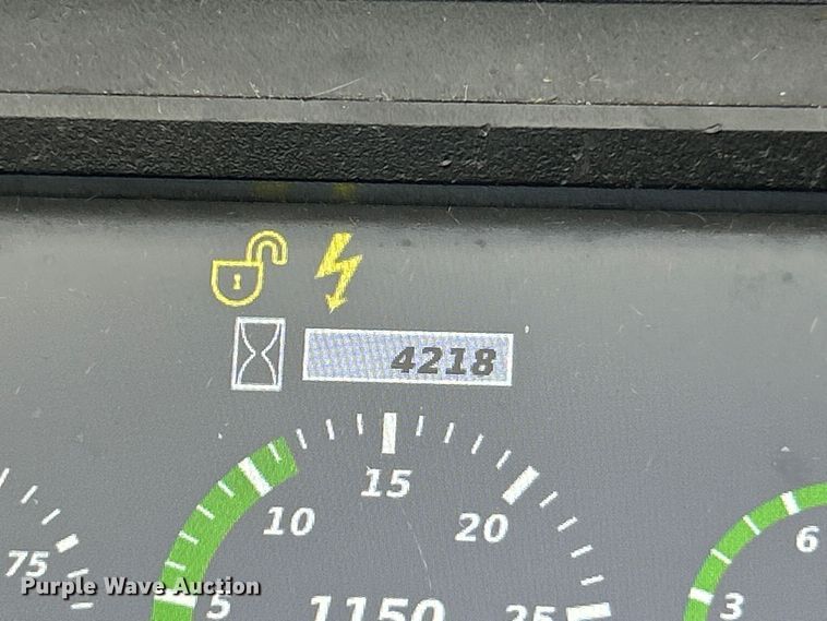 image for item ET6698 2018 Vermeer D24x40 Navigator S3 directional boring unit