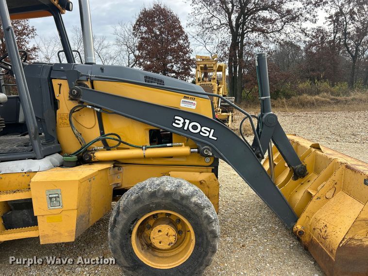 image for item ET6701 2017 John Deere 310SL backhoe