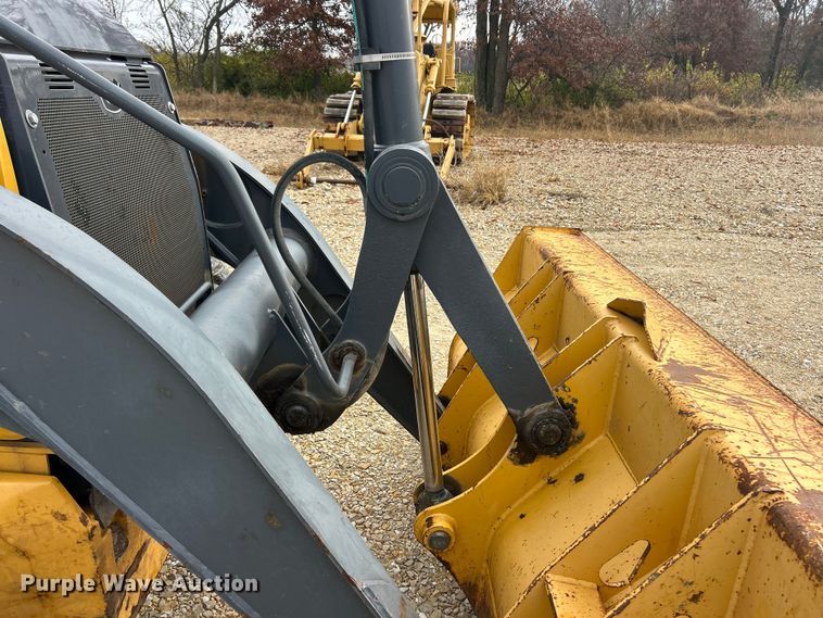 image for item ET6701 2017 John Deere 310SL backhoe