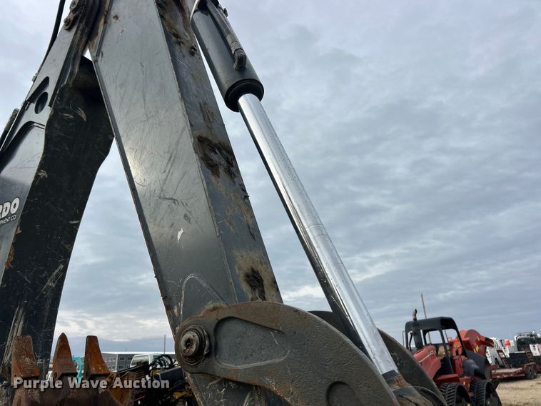 image for item ET6701 2017 John Deere 310SL backhoe