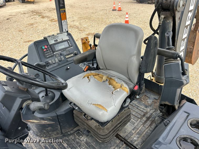 image for item ET6701 2017 John Deere 310SL backhoe