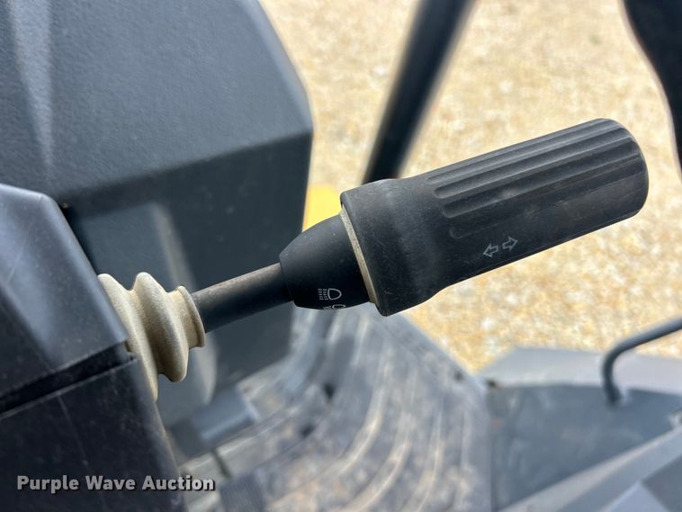 image for item ET6701 2017 John Deere 310SL backhoe