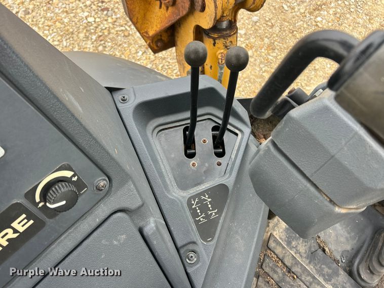 image for item ET6701 2017 John Deere 310SL backhoe