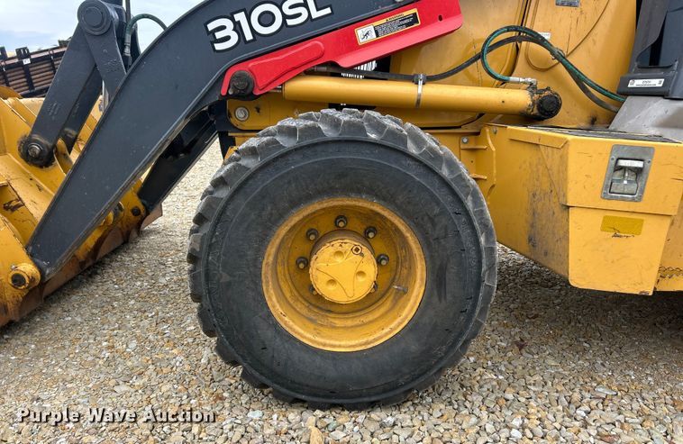 image for item ET6701 2017 John Deere 310SL backhoe