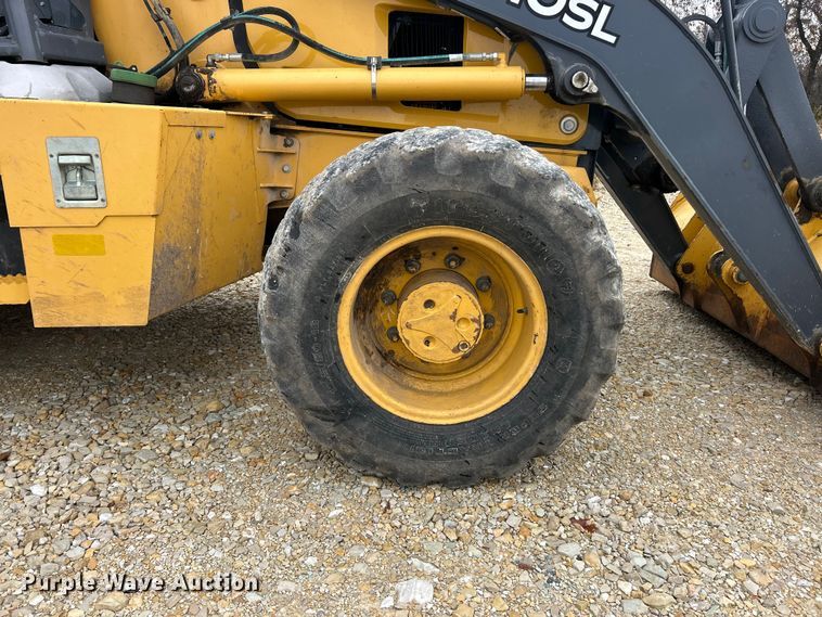 image for item ET6701 2017 John Deere 310SL backhoe