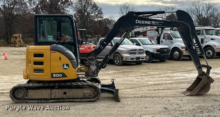 image for item ET6702 2021 John Deere 50G mini excavator