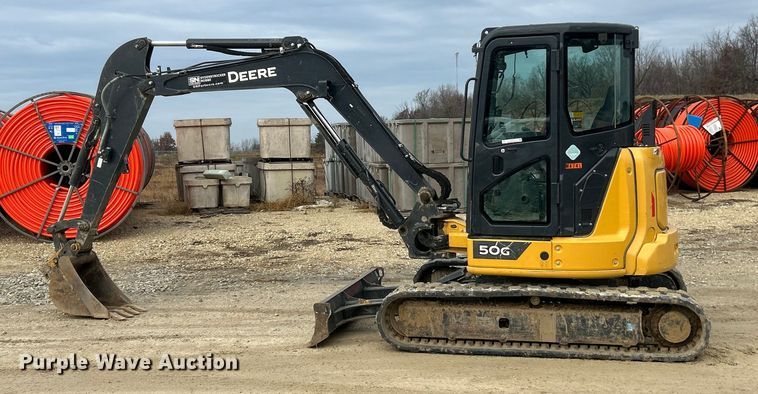 image for item ET6702 2021 John Deere 50G mini excavator