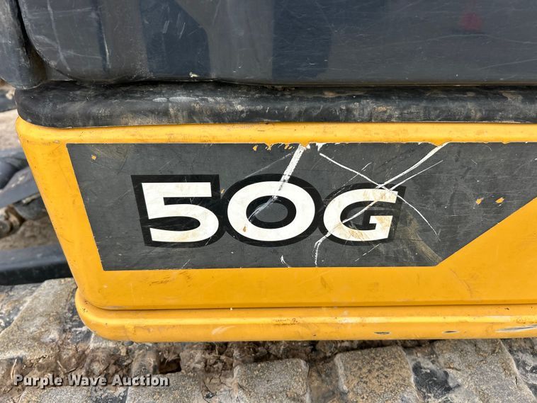 image for item ET6702 2021 John Deere 50G mini excavator
