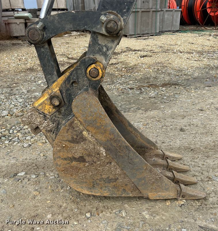 image for item ET6702 2021 John Deere 50G mini excavator