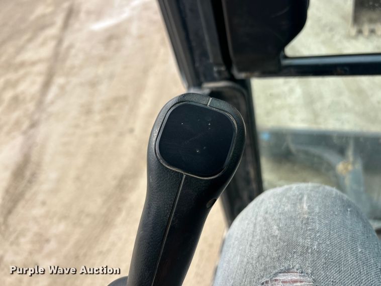 image for item ET6702 2021 John Deere 50G mini excavator