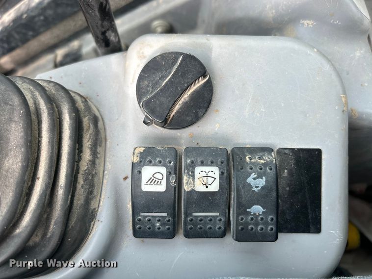 image for item ET6702 2021 John Deere 50G mini excavator