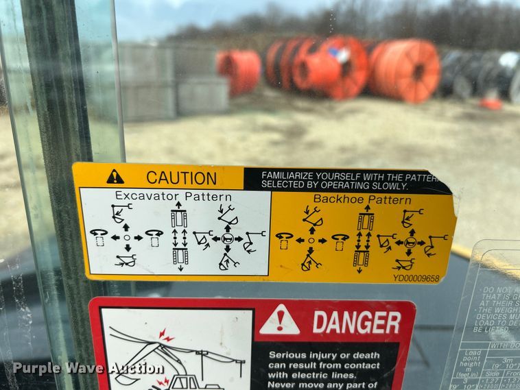 image for item ET6702 2021 John Deere 50G mini excavator