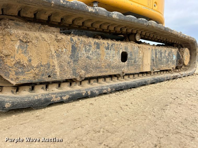 image for item ET6702 2021 John Deere 50G mini excavator