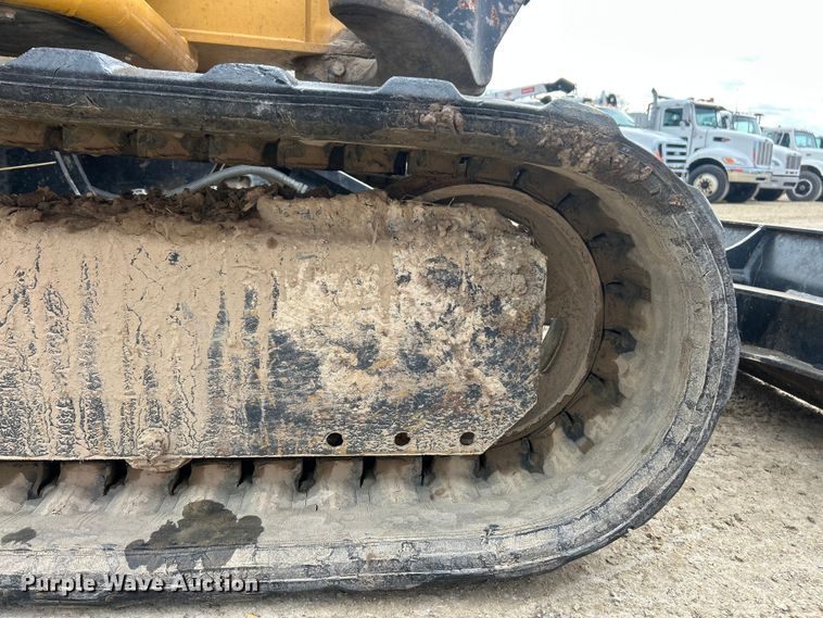 image for item ET6702 2021 John Deere 50G mini excavator