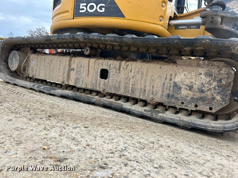 image for item ET6702 2021 John Deere 50G mini excavator